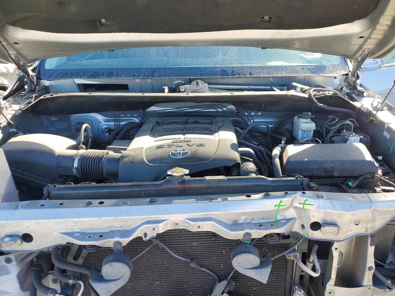 2015 Toyota Tundra SR5