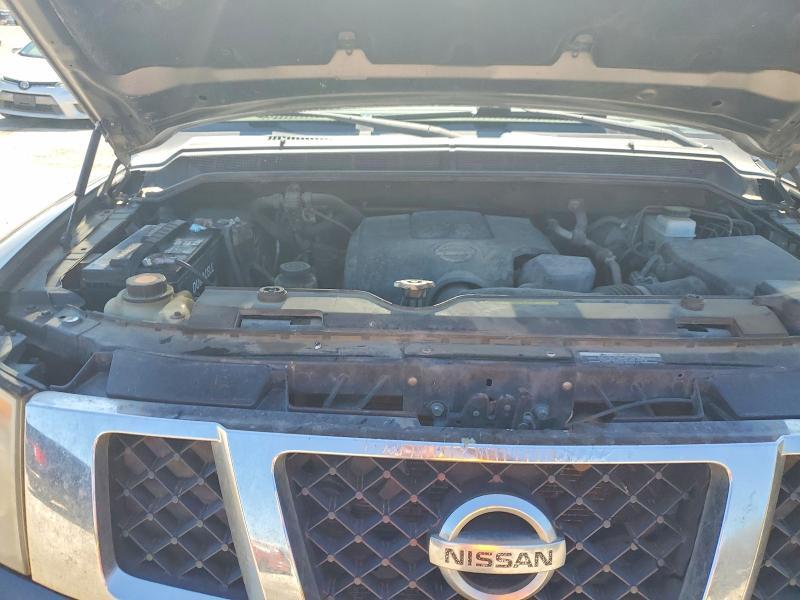 2011 Nissan Armada sv