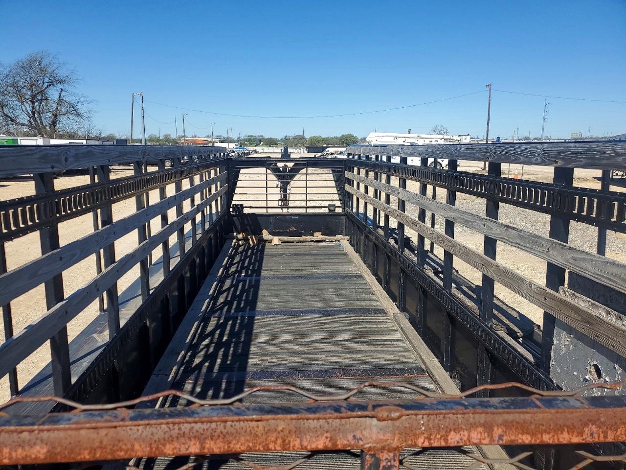 2013 Gooseneck Equipment Trailer