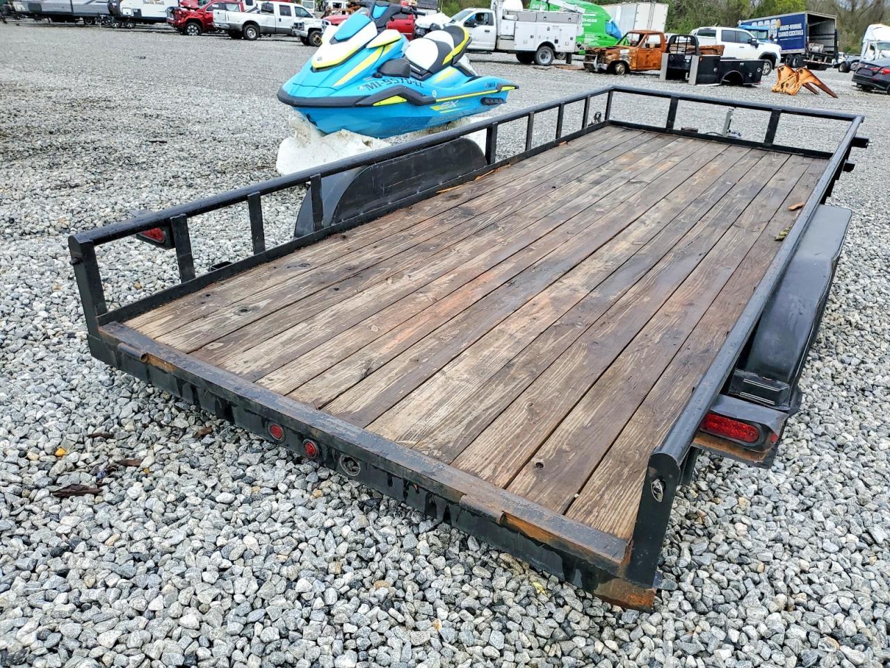 2024 Texas Bragg 2025 Texas Bragg EA18P70 Utility Trailer