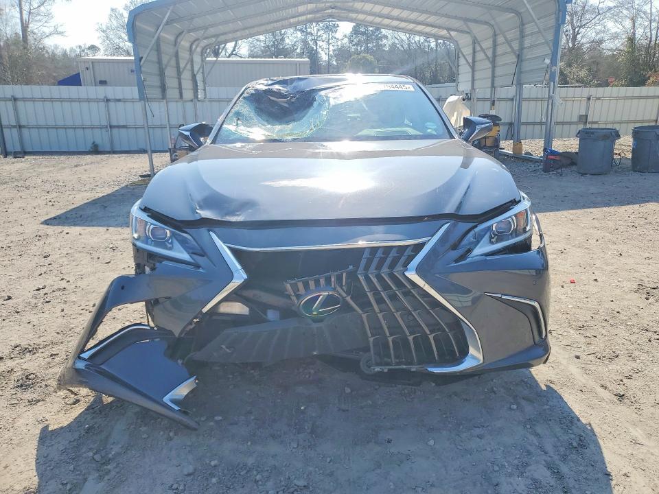 2022 Lexus Es 300h Base