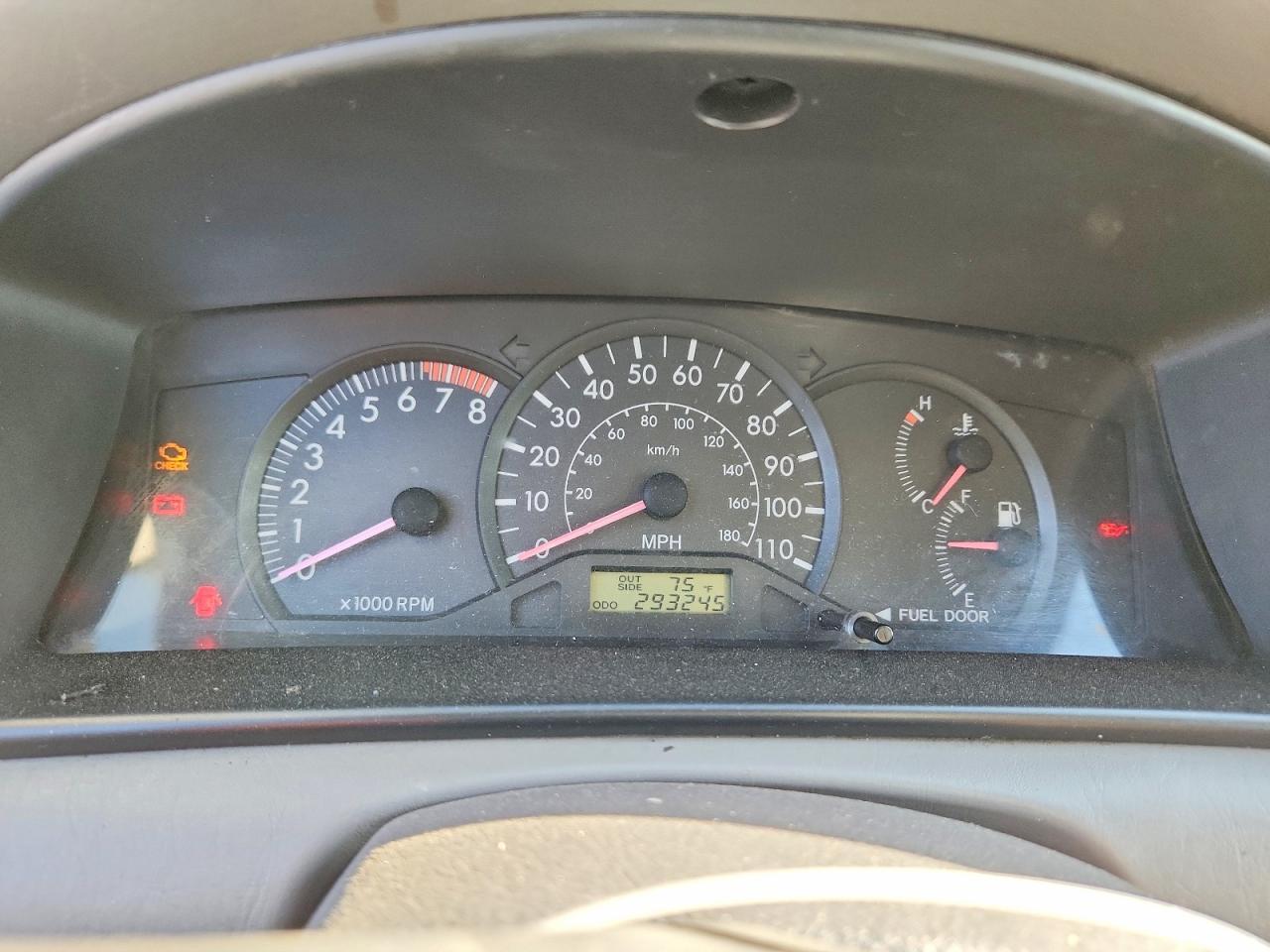 2005 Toyota Corolla ce