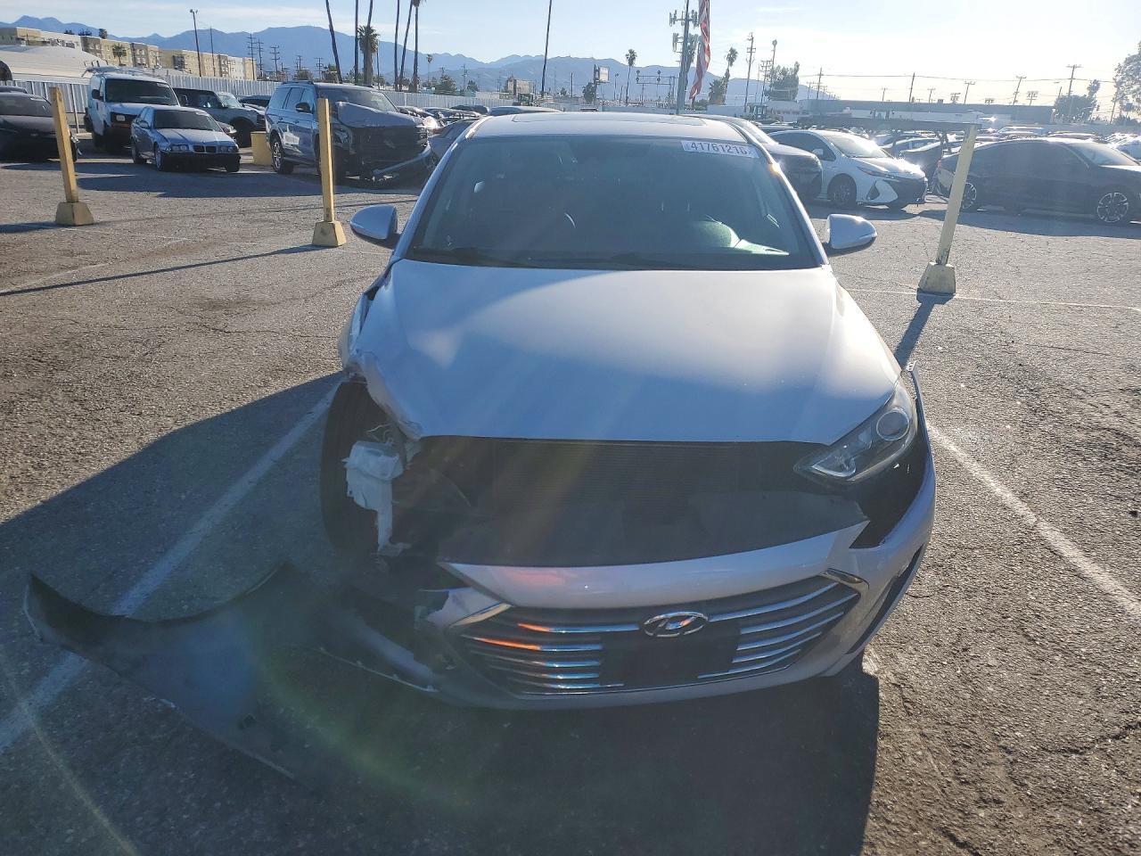 2017 Hyundai Elantra Limited