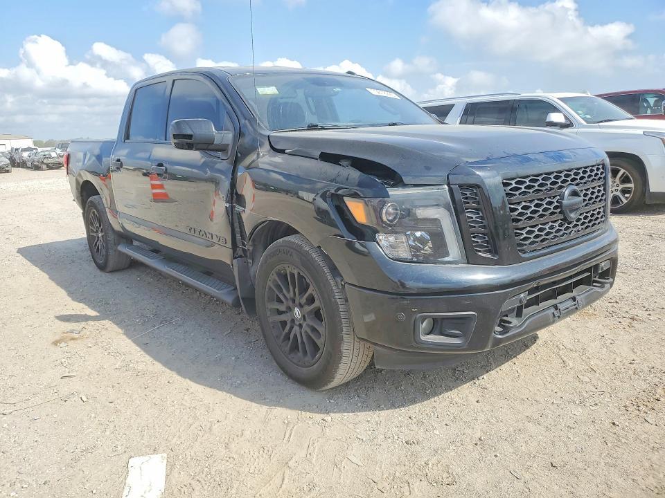 2019 Nissan Titan SV
