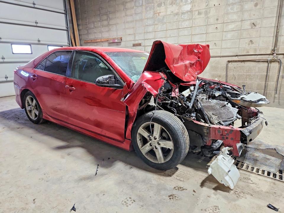 2014 Toyota Camry se