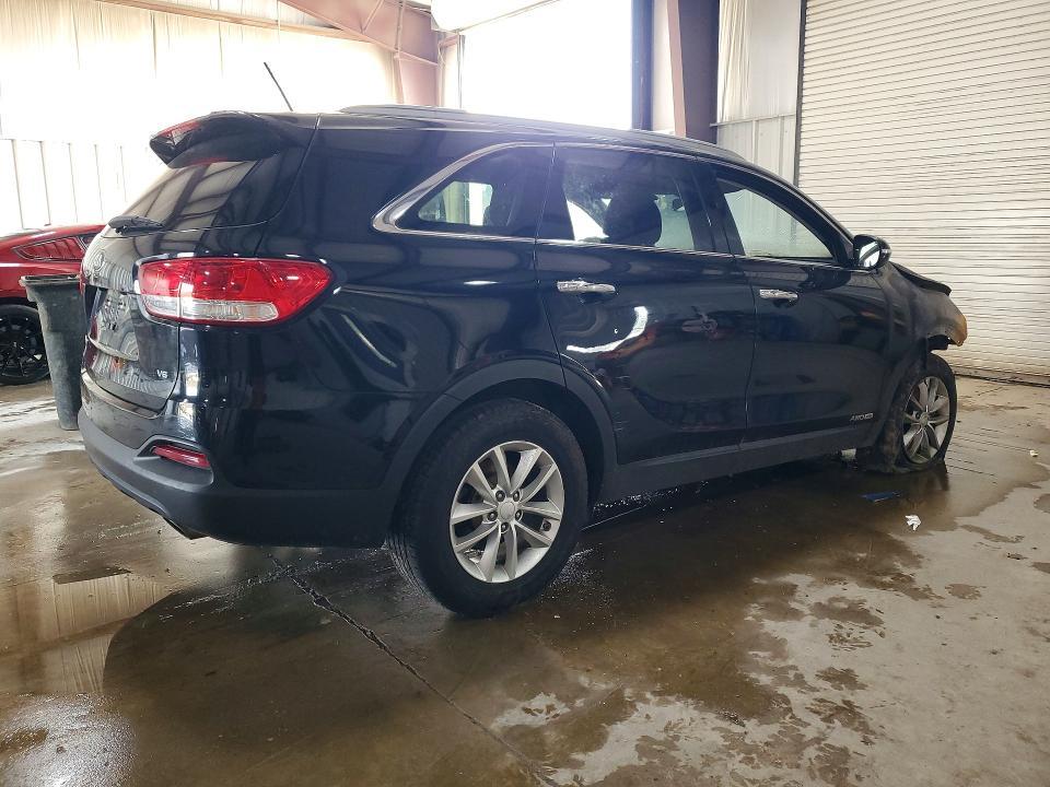 2017 KIA Sorento lx V6
