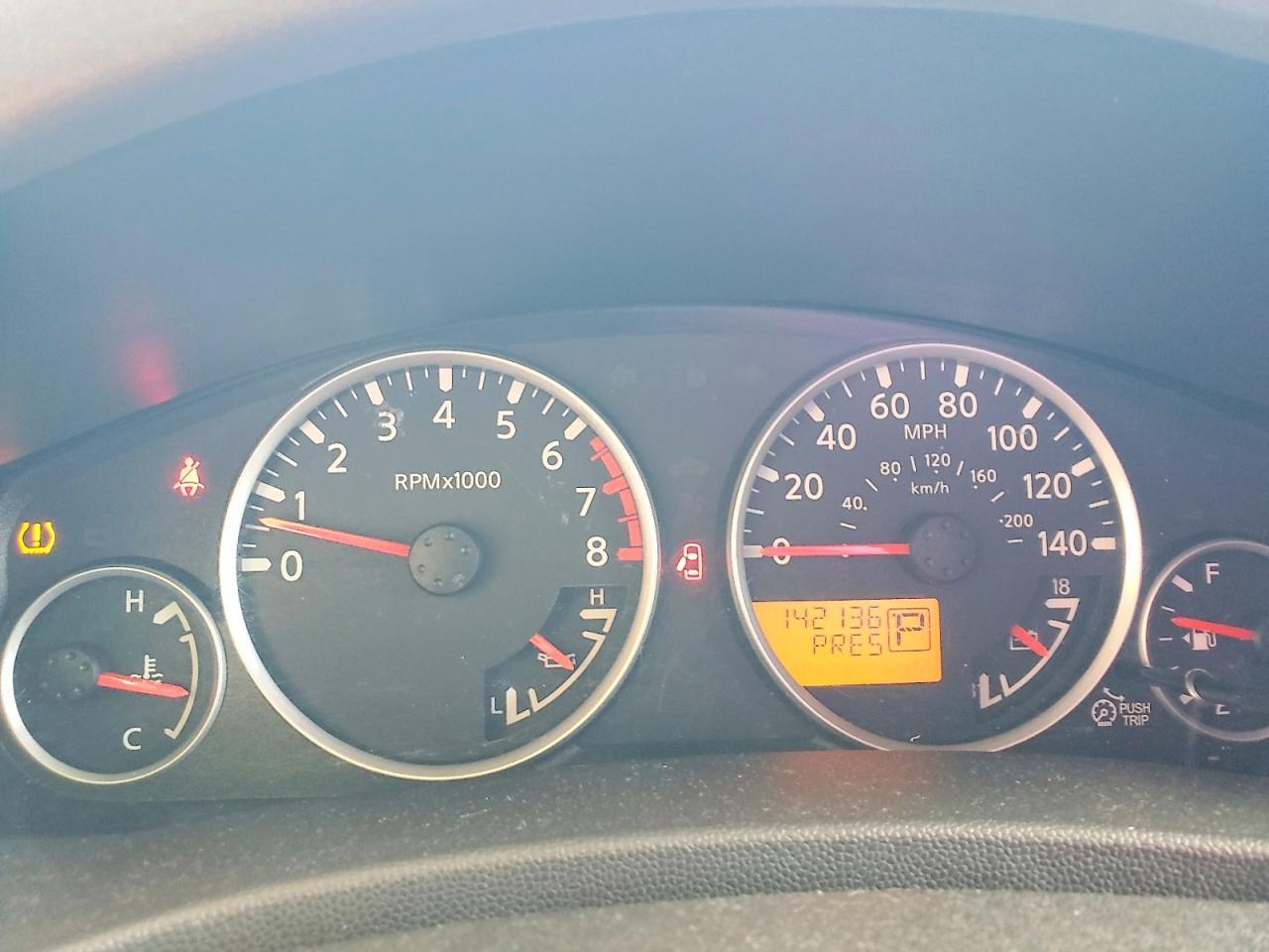 2012 Niss Pathfinder