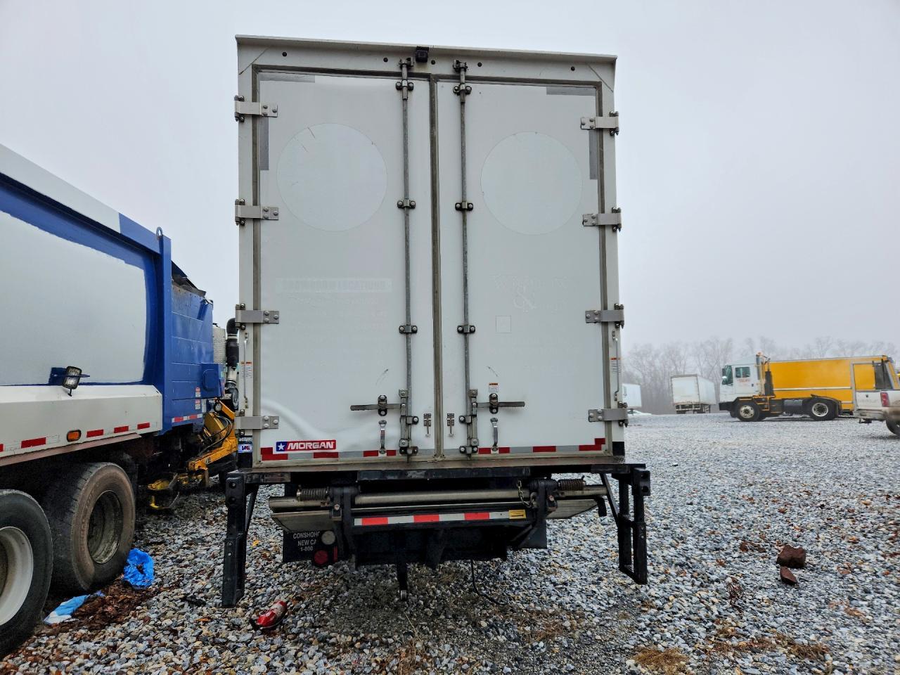 2022 Peterbilt 337 BOX Truck