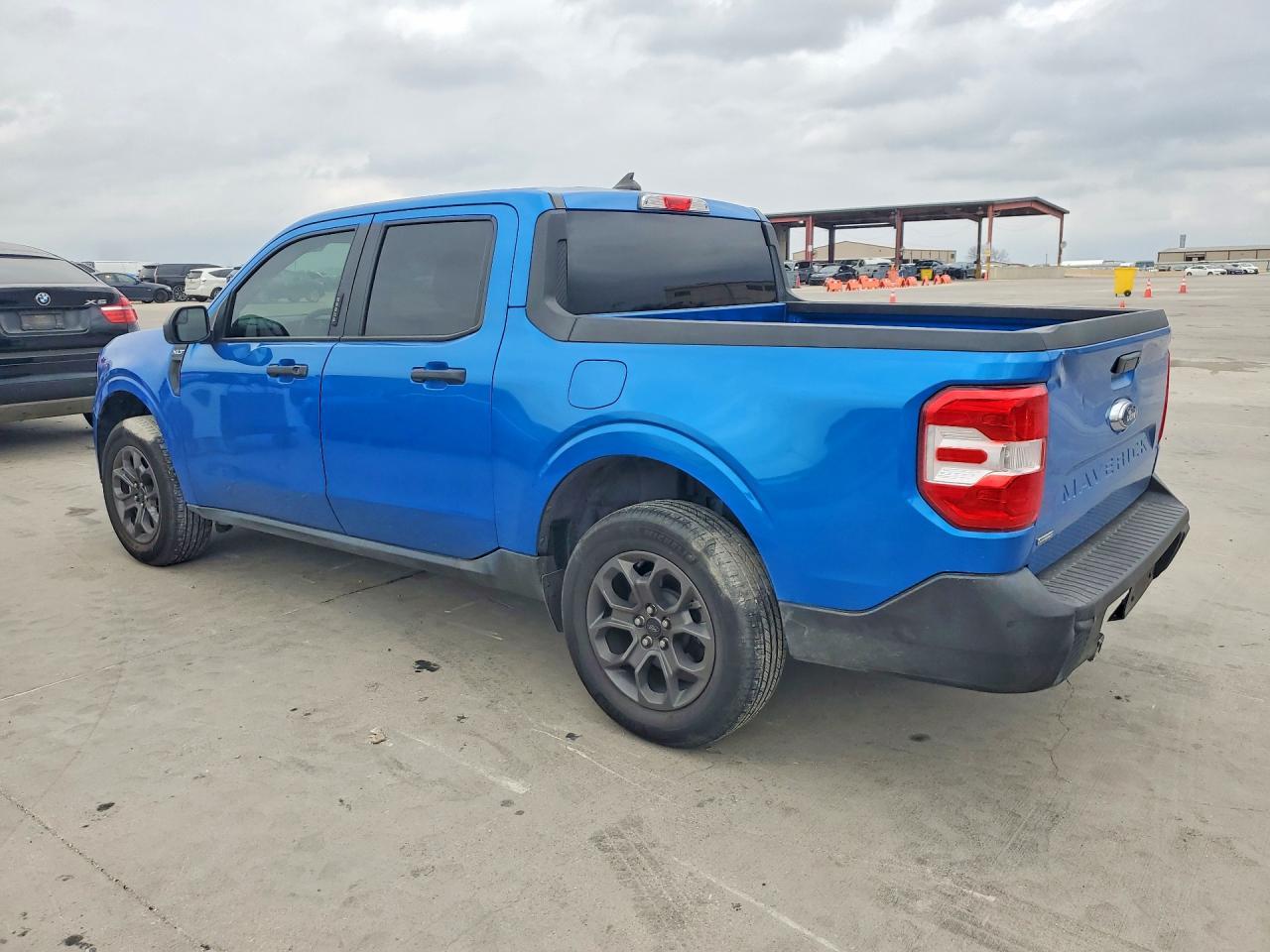 2022 Ford Maverick XL