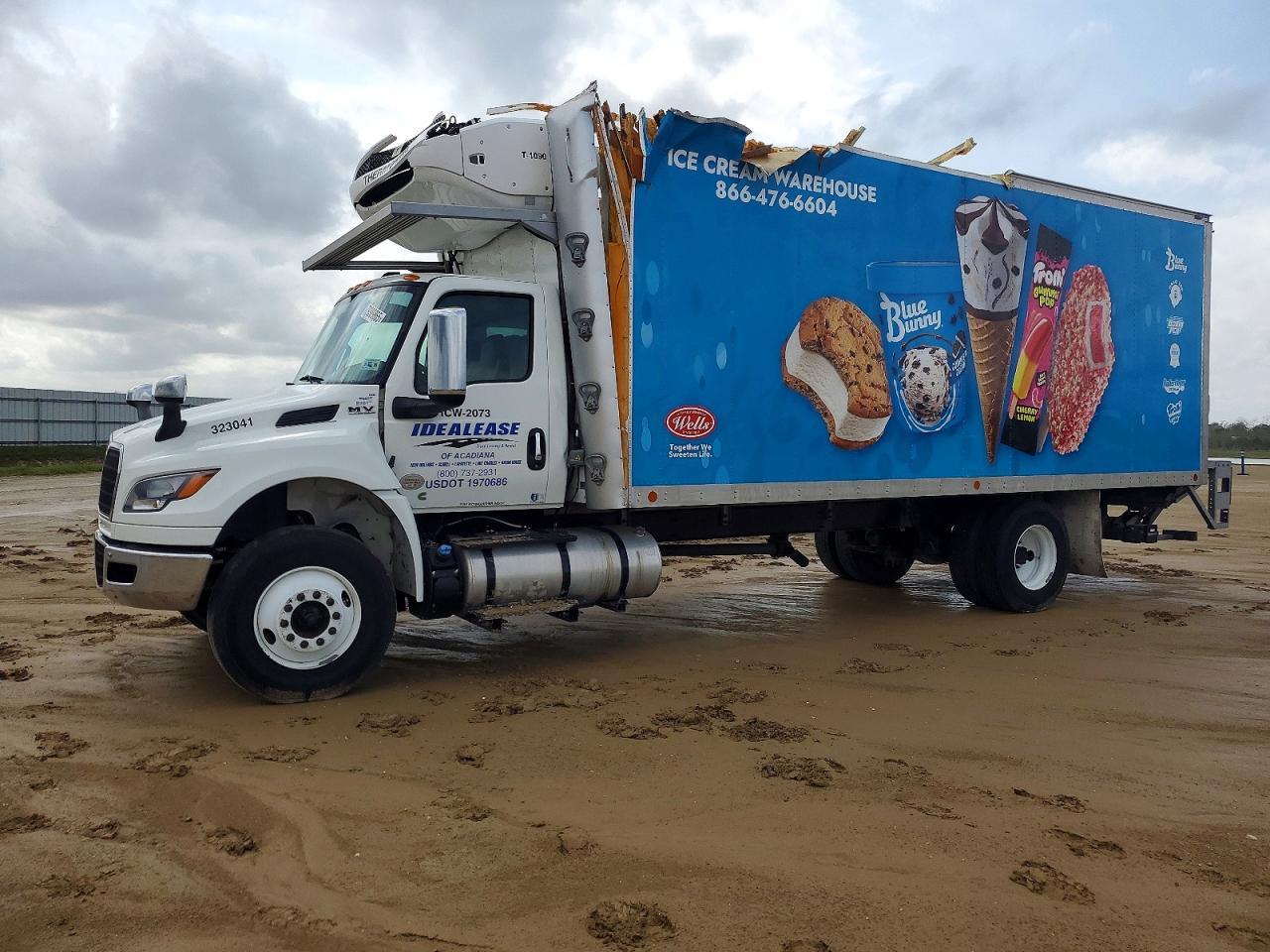 2023 International MV607 Refrigerated BOX Truck