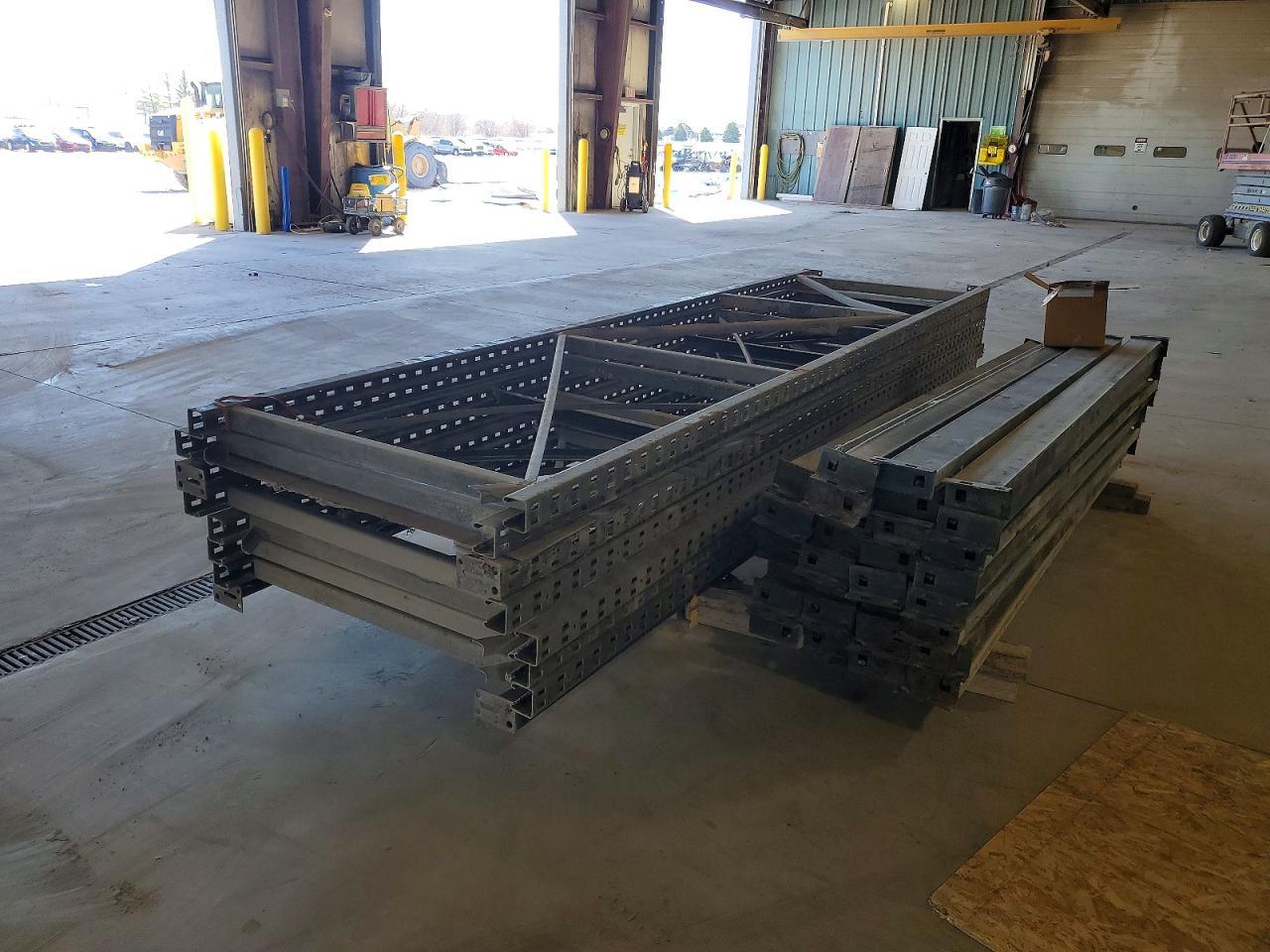 1995 Rack Industrial