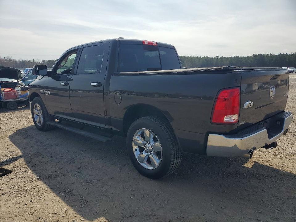 2014 Ram Trucks 1500 SLT