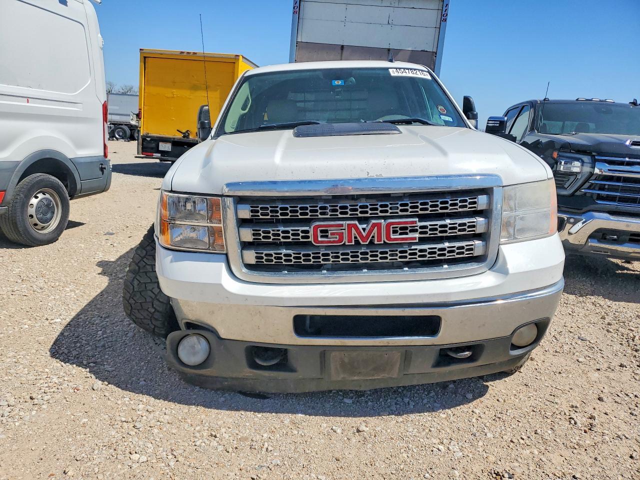2013 GMC Sierra 2500 Flatbed Truck