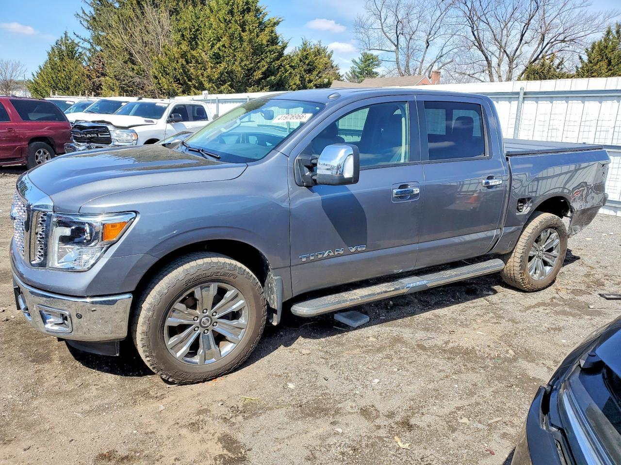 2018 Nissan Titan SL