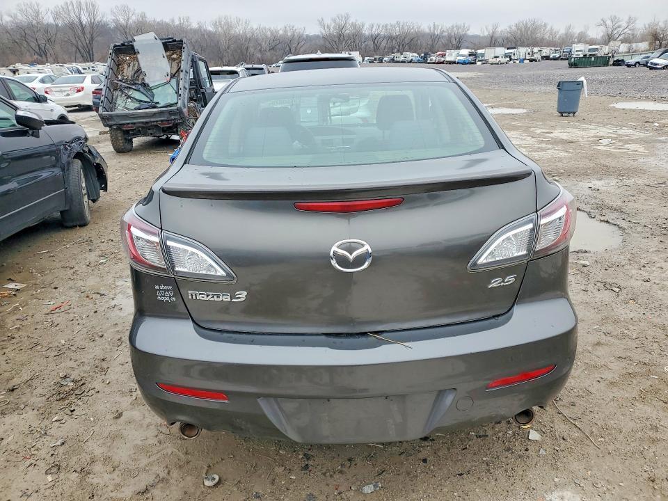 2011 Mazda 3 S