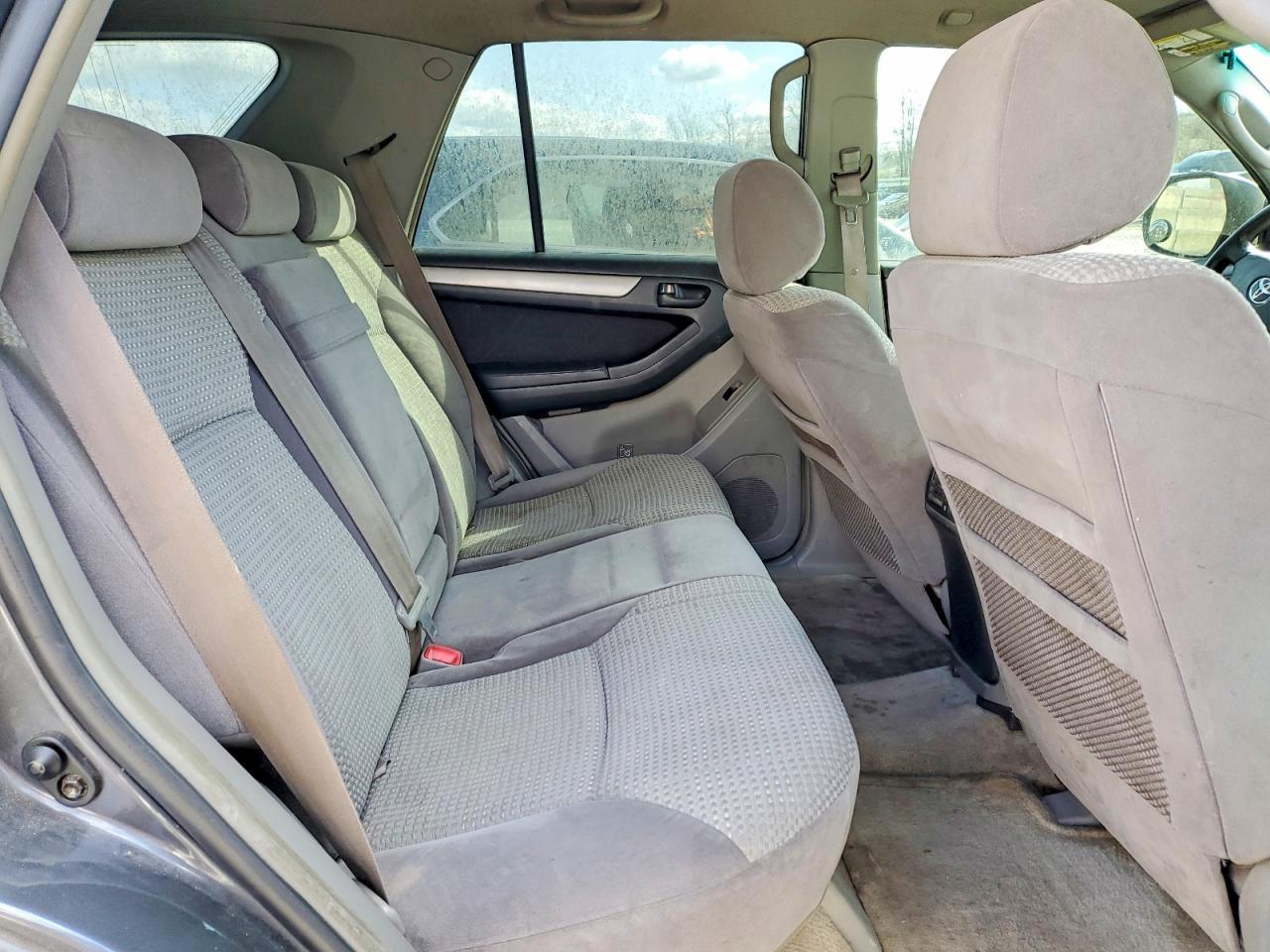 2004 Toyota 4runner SR5