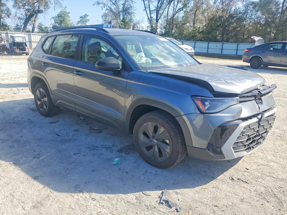 2025 Volkswagen Taos s