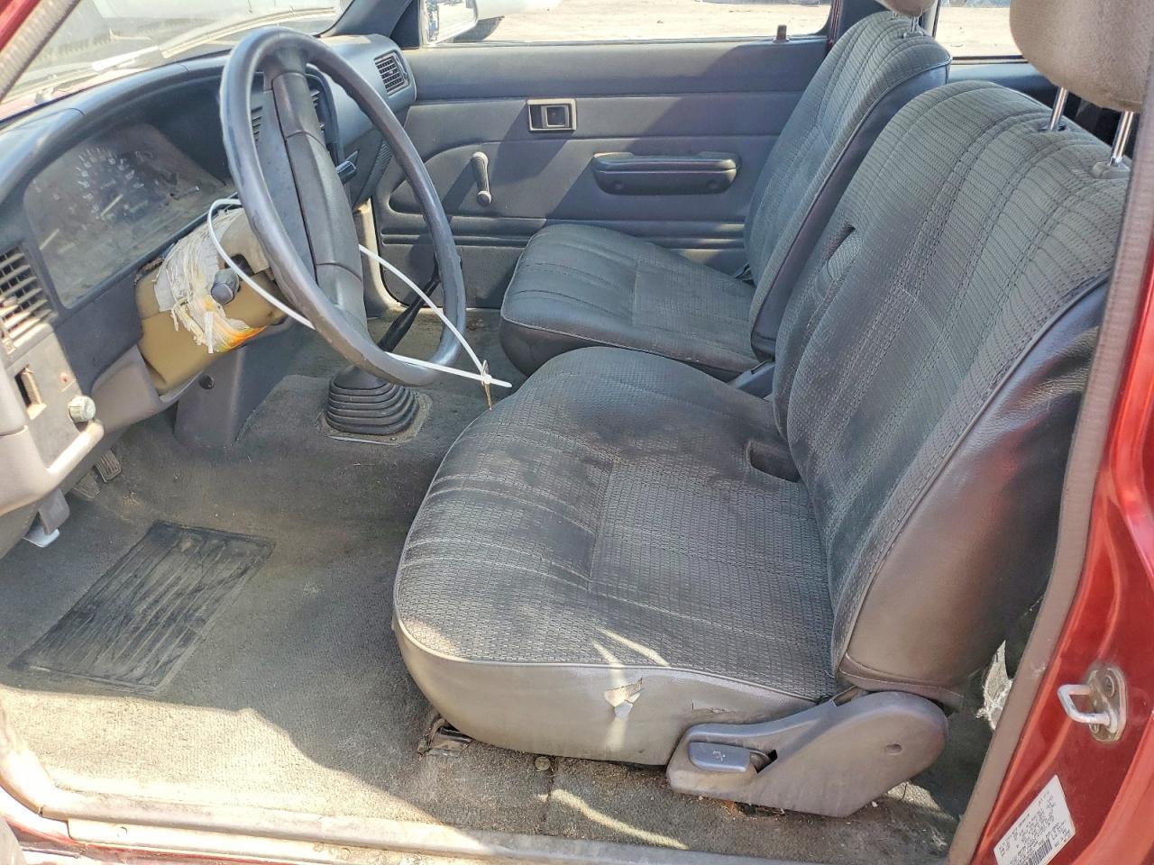 1991 Toyota Pickup Deluxe