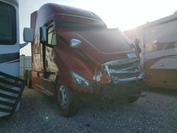 Salvage trucks for sale at North Las Vegas, NV auction: 2018 Freigliner 2018 Freightliner Cascadia 126 Semi Truck