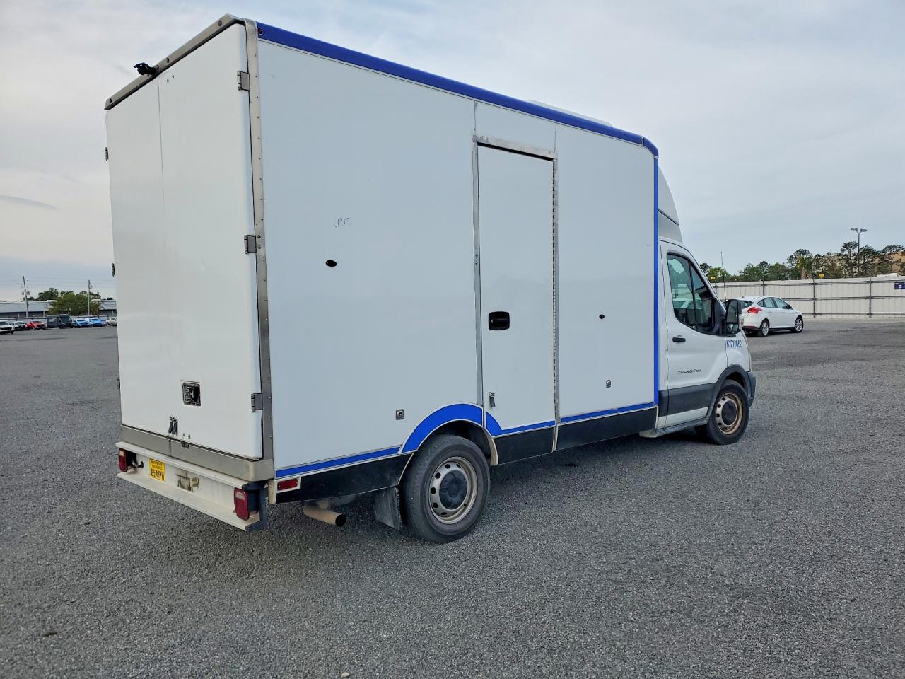 2020 Ford Transit Delivery Truck