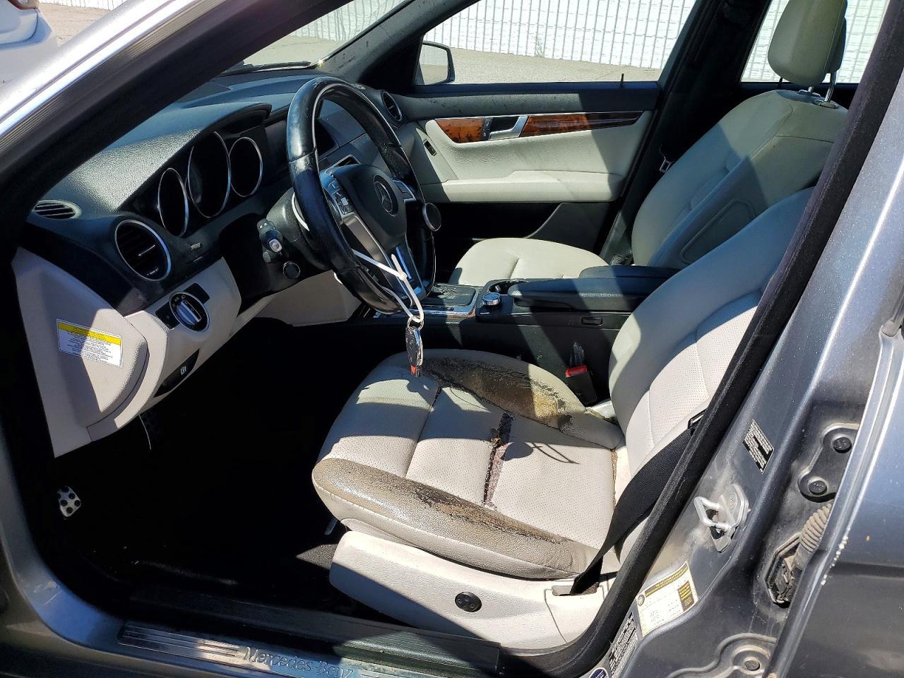 2013 Mercedes-Benz C 250