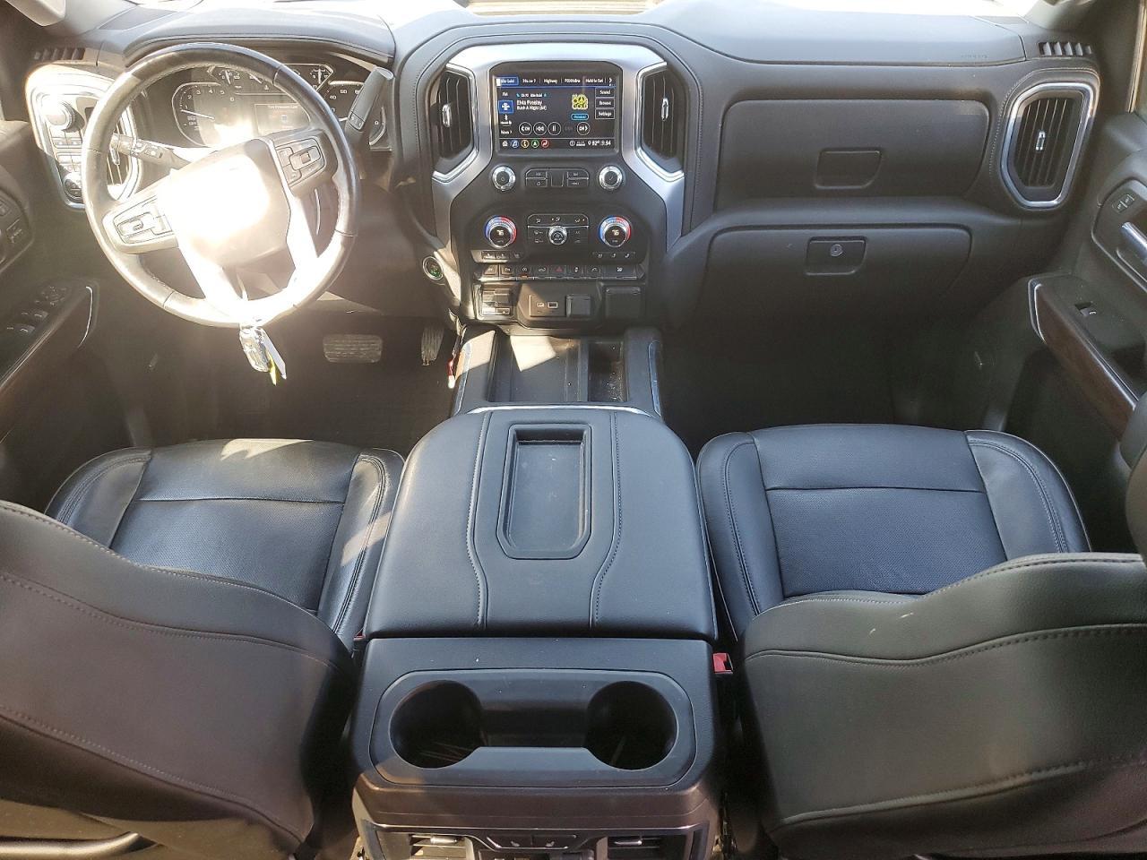 2020 GMC Sierra K1500 SLT