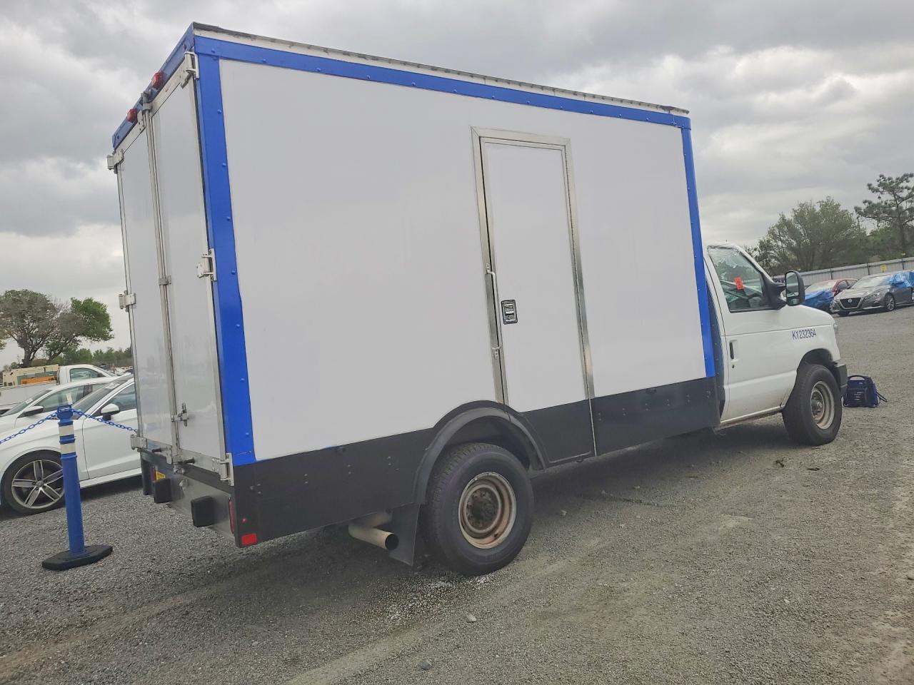 2024 Ford E350 Refrigerated BOX Truck