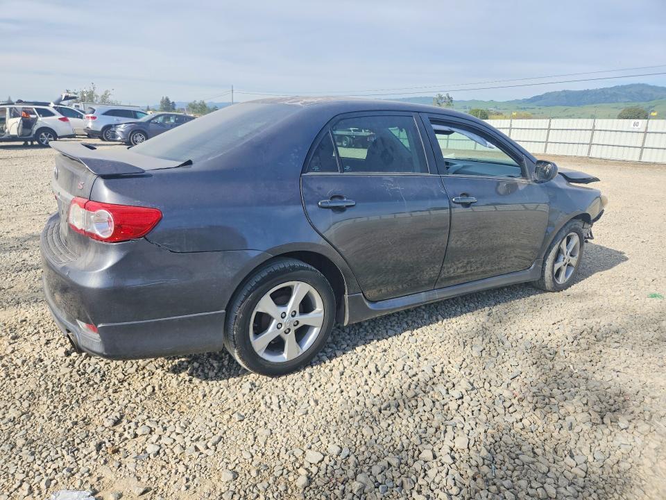 2013 Toyota Corolla s