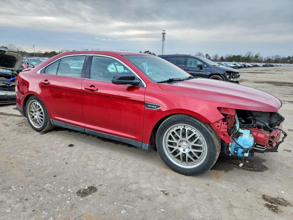 2014 Ford Taurus sho