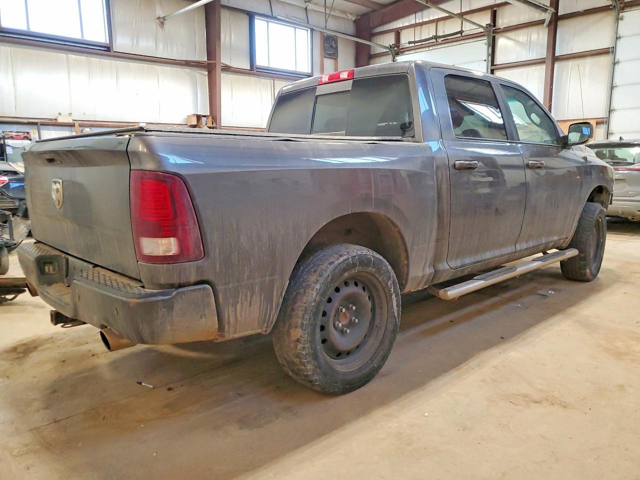 2016 Dodge RAM 1500 Sport
