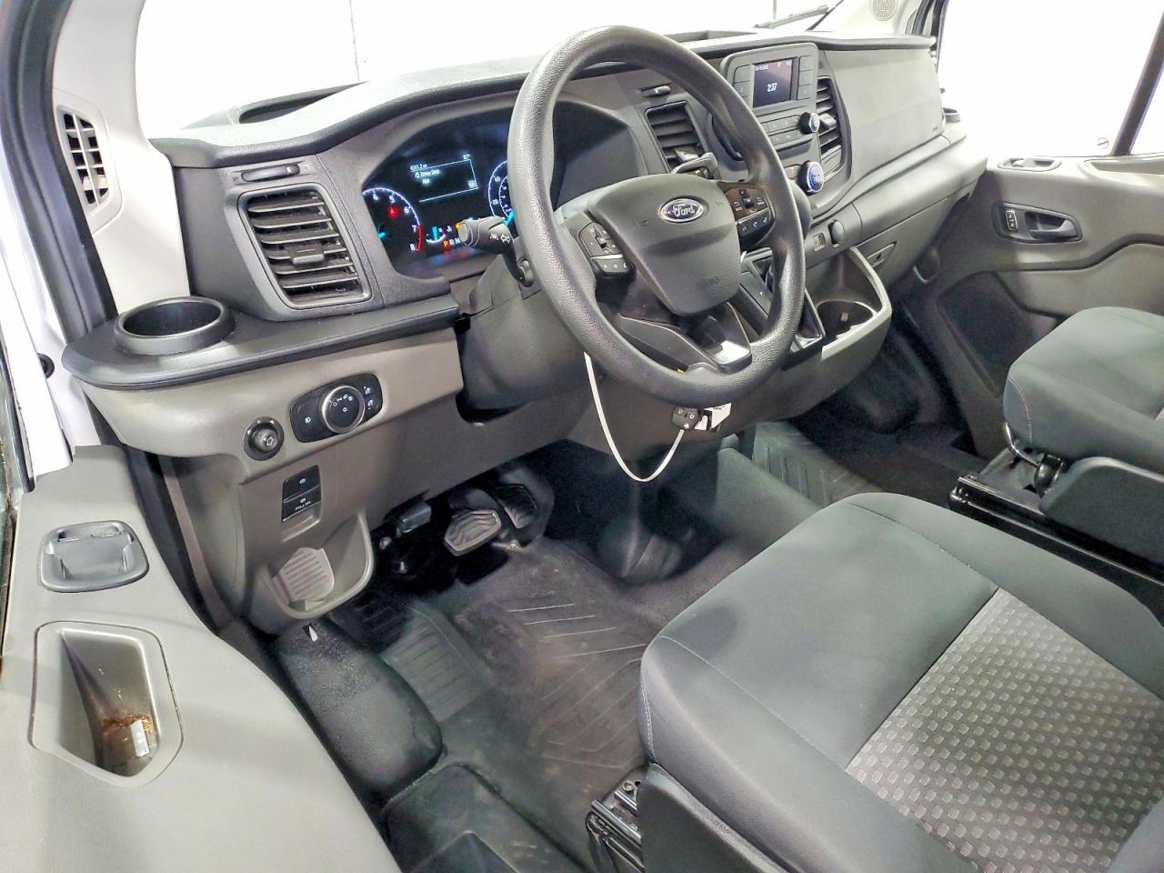 2025 Ford Transit T-250