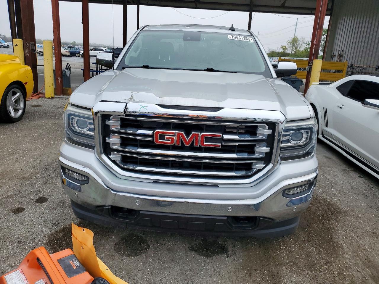 2018 GMC Sierra K1500 SLT