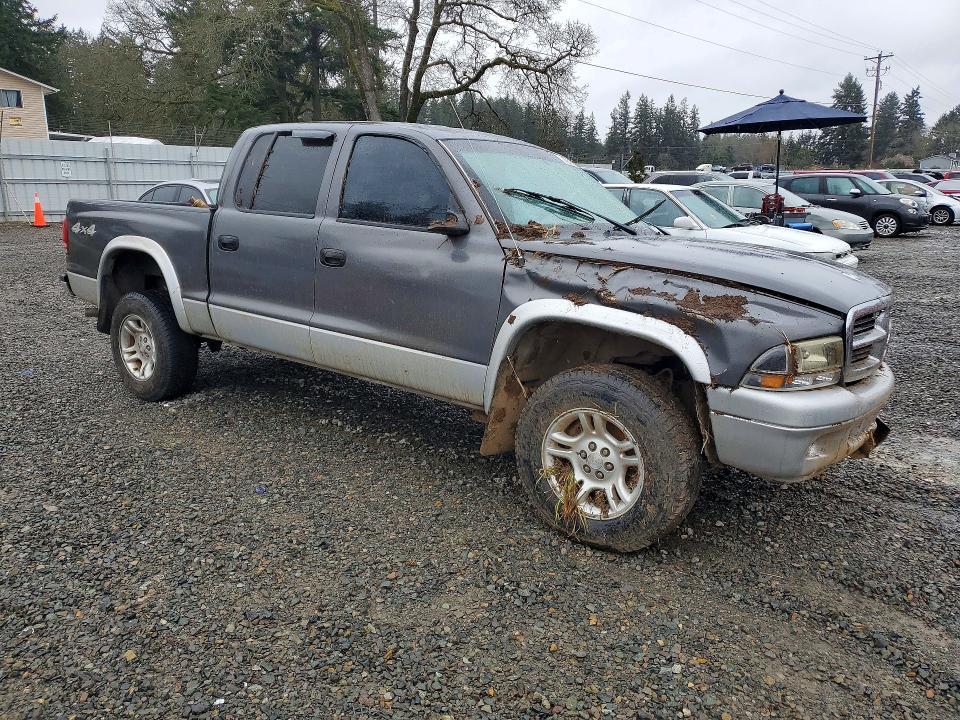 2004 Dodge Dakota Quad SLT