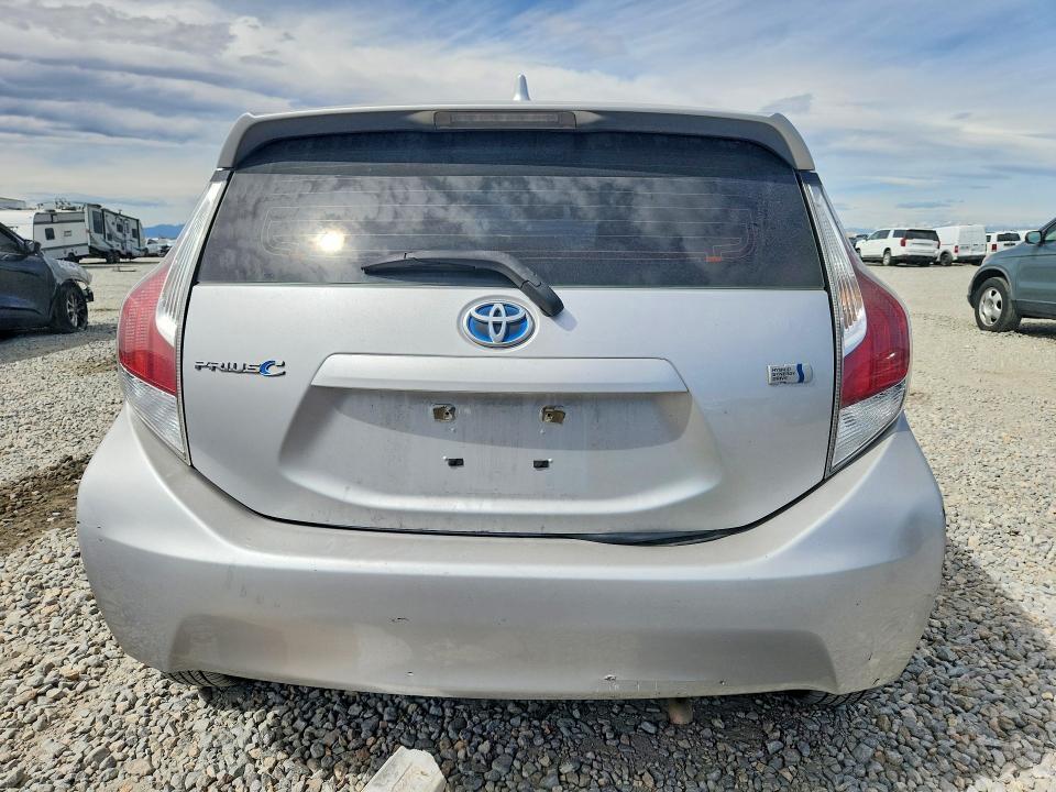 2016 Toyota Prius c one