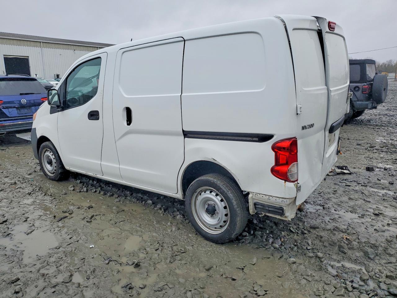 2013 Nissan NV200 S