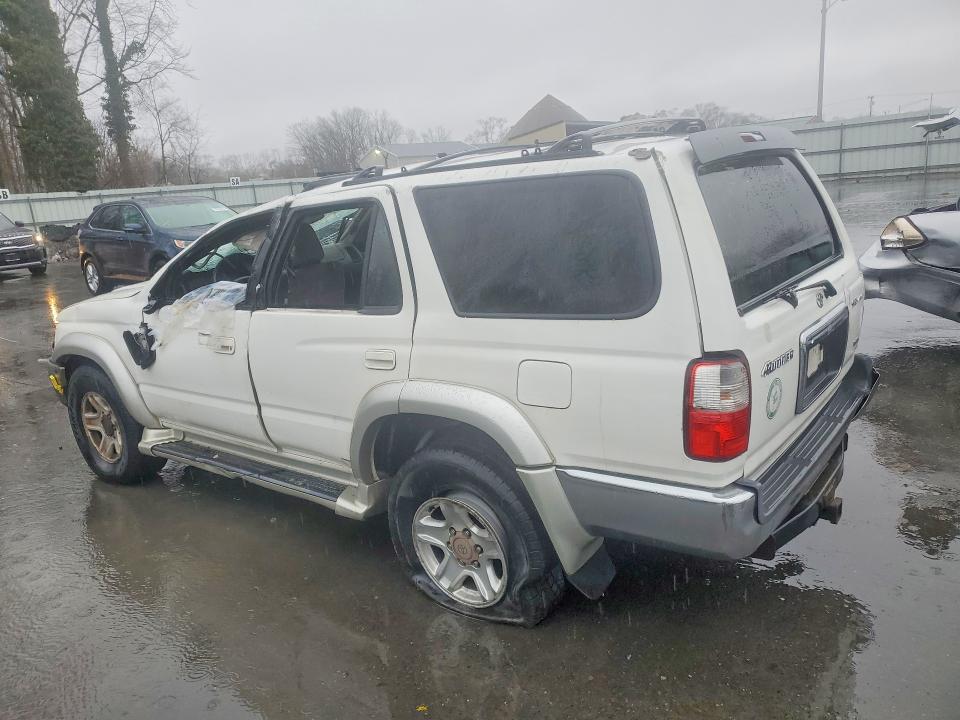 2002 Toyota 4runner SR5