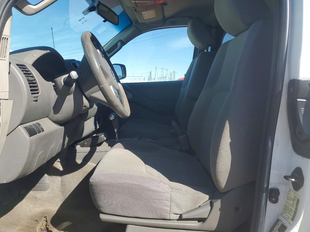 2014 Nissan Frontier S