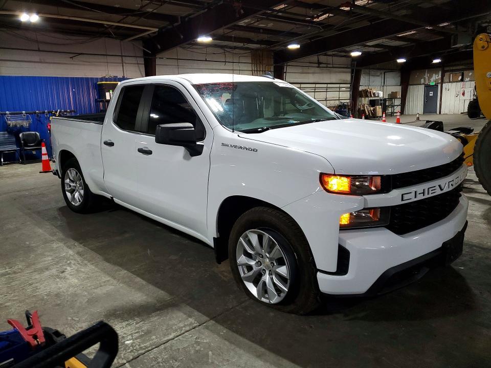 2021 Chevrolet Silverado K1500 Custom