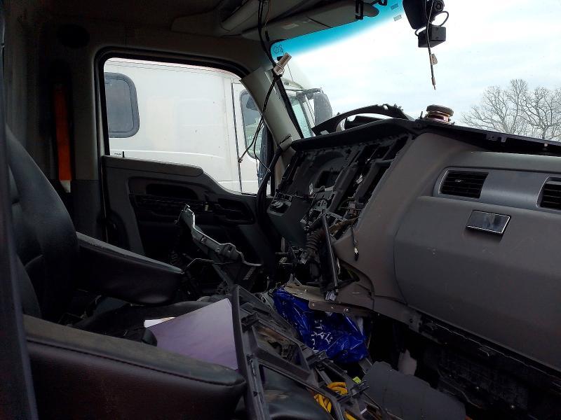 2021 Kenworth T680 Semi Truck