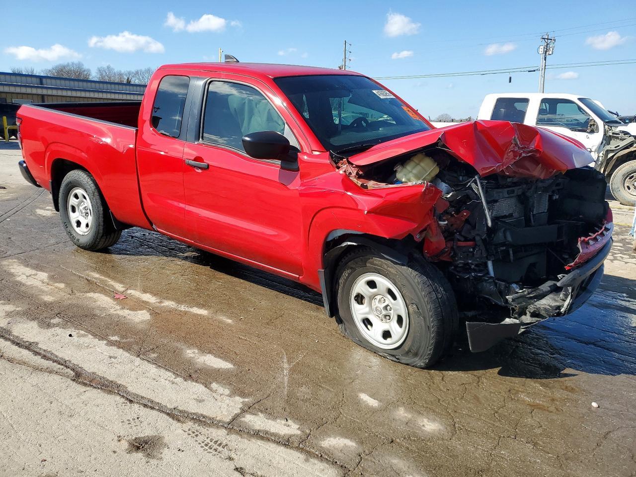 2022 Nissan Frontier S