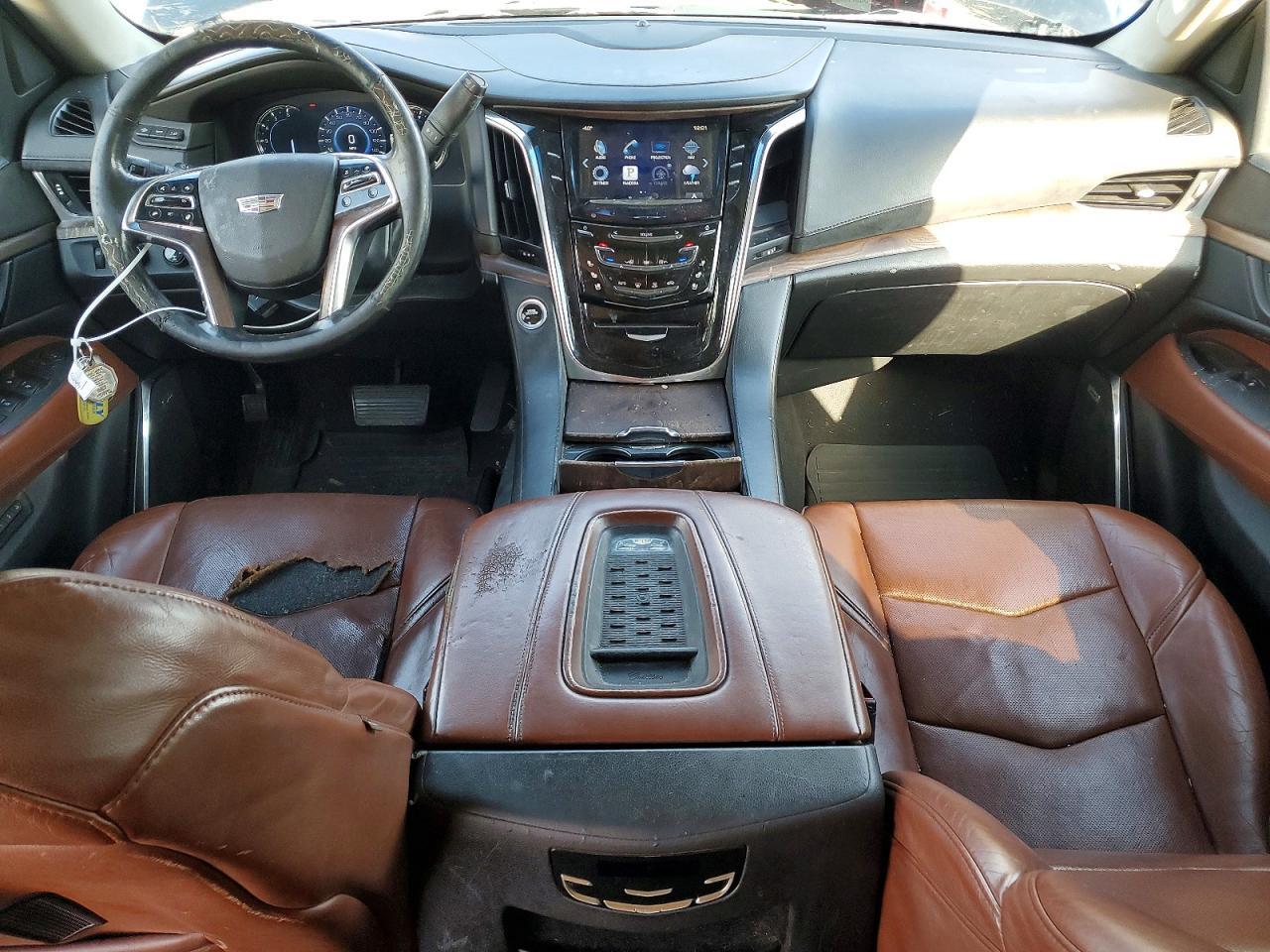 2016 Cadillac Escalade Luxury