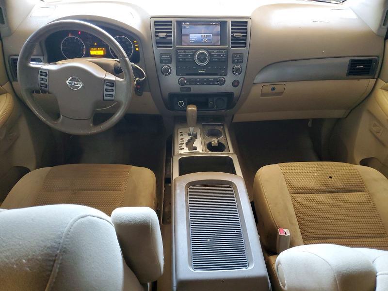 2010 Nissan Armada se