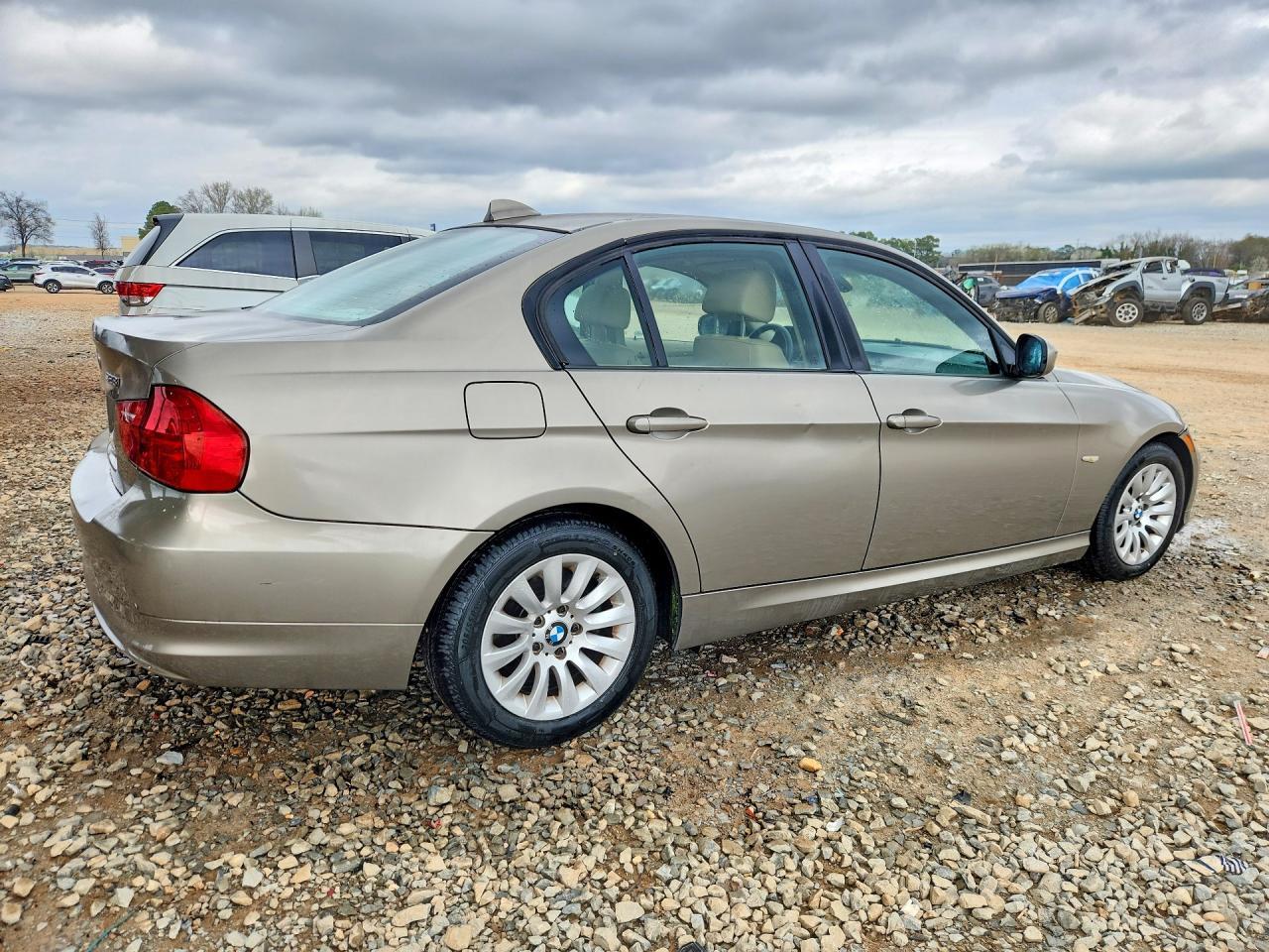 2009 BMW 328 i