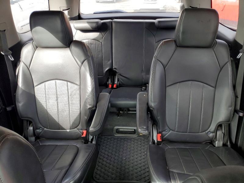 2013 GMC Acadia Denali