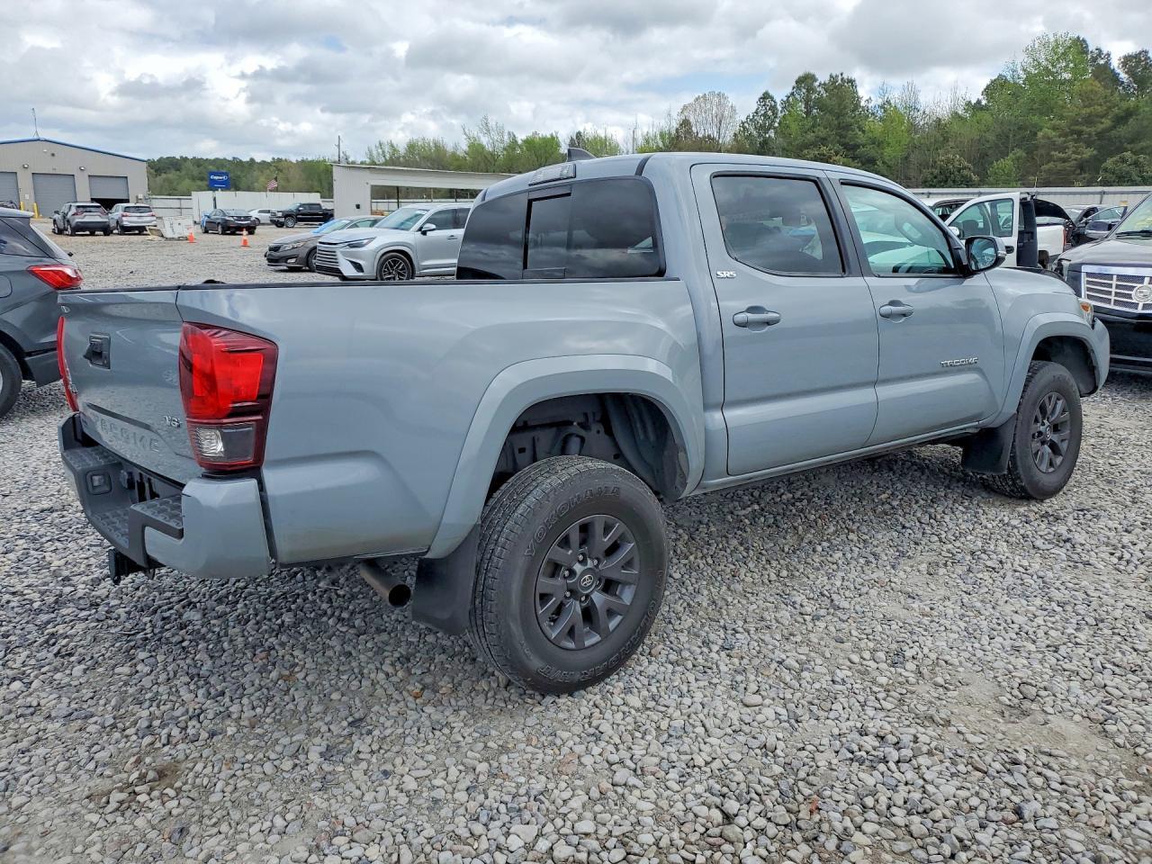 2020 Toyota Tacoma SR5 V6