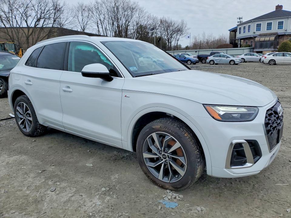 2024 Audi Q5 Premium Plus 45