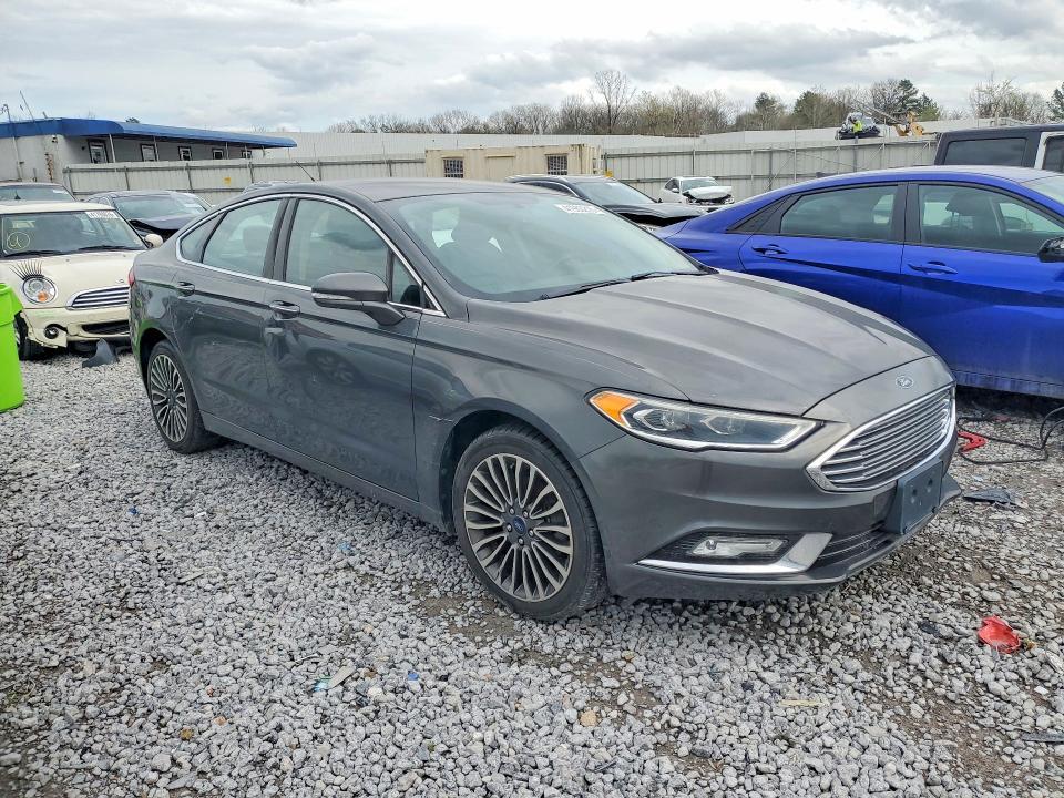 2017 Ford Fusion se