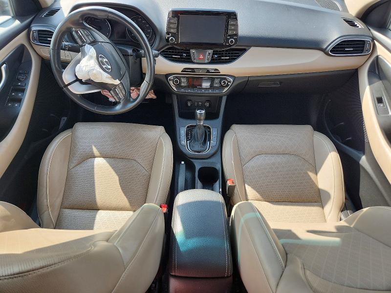 2020 Hyundai Elantra gt Base