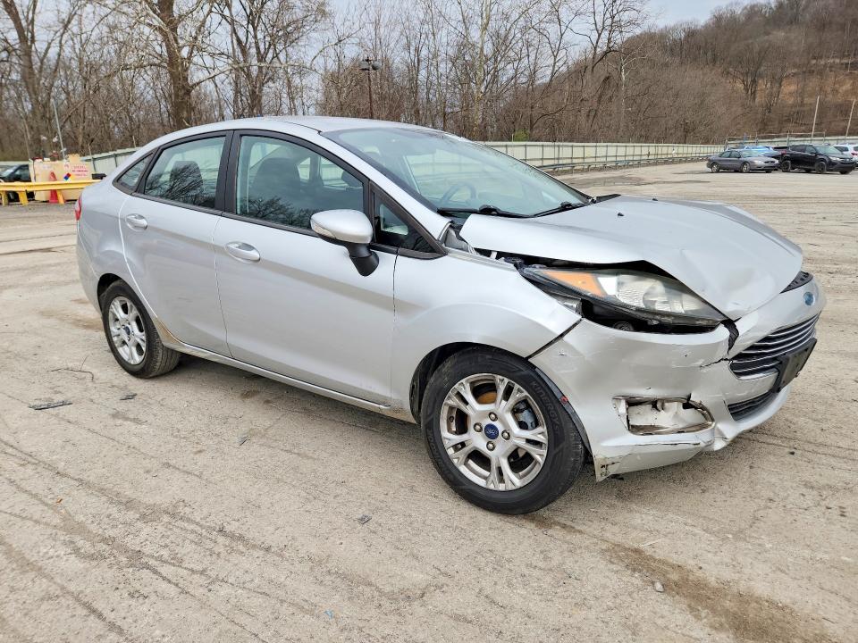2015 Ford Fiesta se