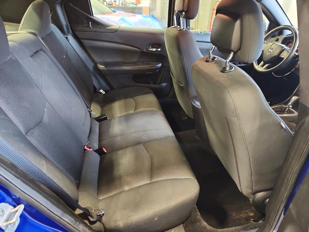 2012 Dodge Avenger se